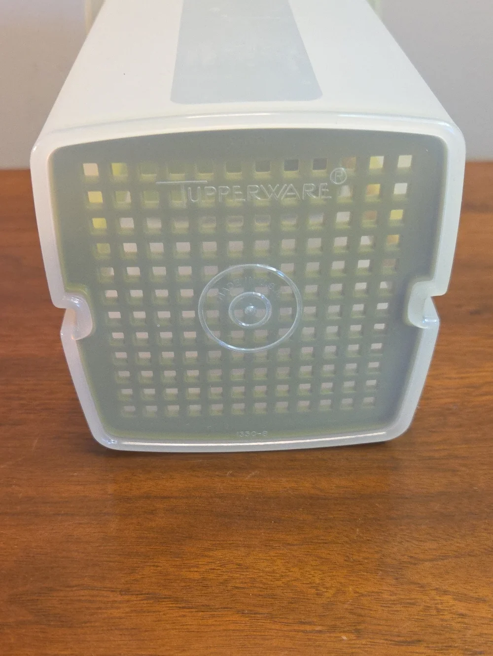 Vintage Tupperware Pickle Keeper Container 1330-8 Avacado Green
